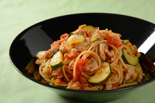 さばとトマトのパスタ