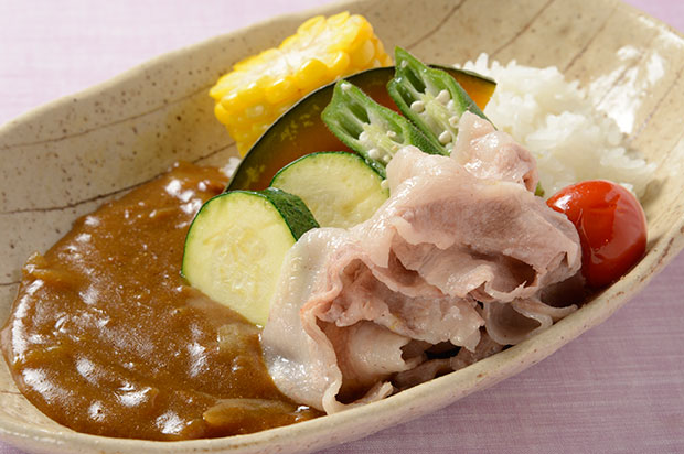 蒸し夏野菜たっぷり豚しゃぶカレー