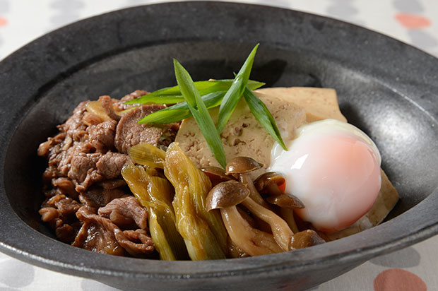 温玉のせ肉豆腐