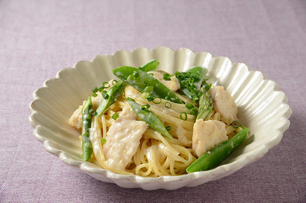 鶏肉と春野菜の和風クリームパスタ